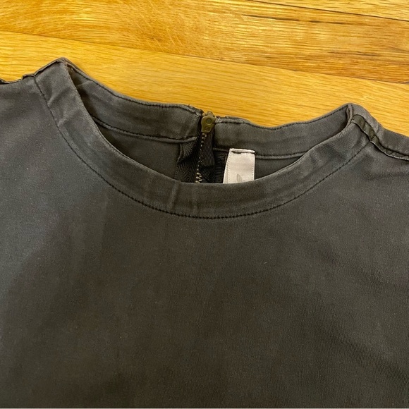 4/$25 Junee Jr Top Size Medium Black - Picture 3 of 7